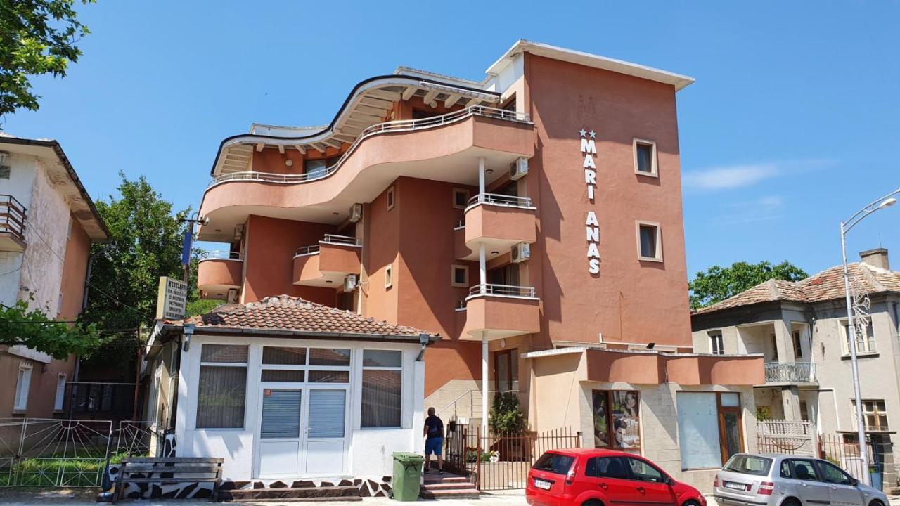 Marianas Guesthouse Obsor Exterior foto